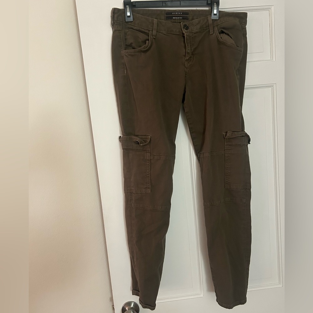 Hudson skinny cargo jeans olive colored. Size 32.